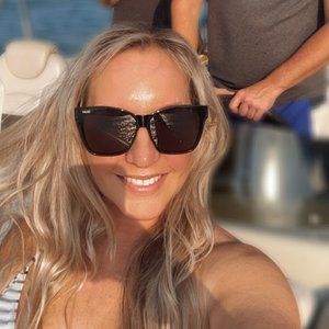 Meet your Posher, Ginger